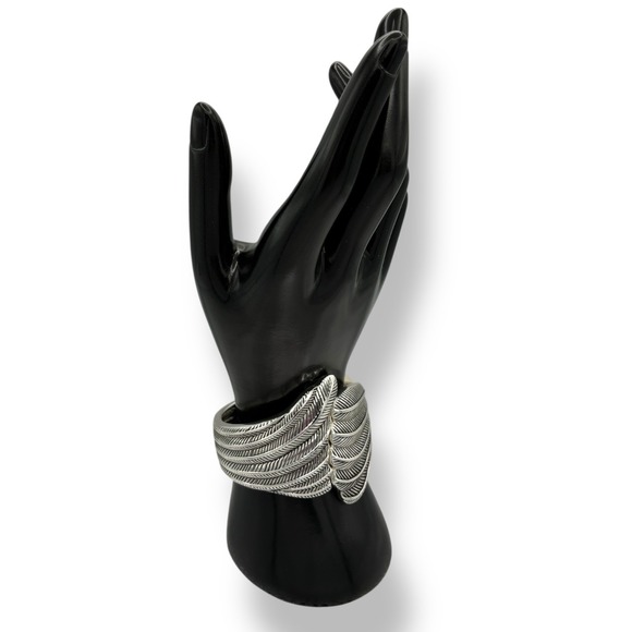 new directions Jewelry - New Directions Silver Leaf Feather Statement Chunky Bangle Bracelet New with Tag